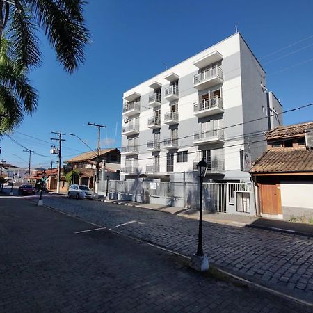 Agito E Sossego Na Rua Mais Charmosa De Ubatuba Pelo Google المظهر الخارجي الصورة